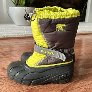 Kids Sorel Boots US 3 kids size